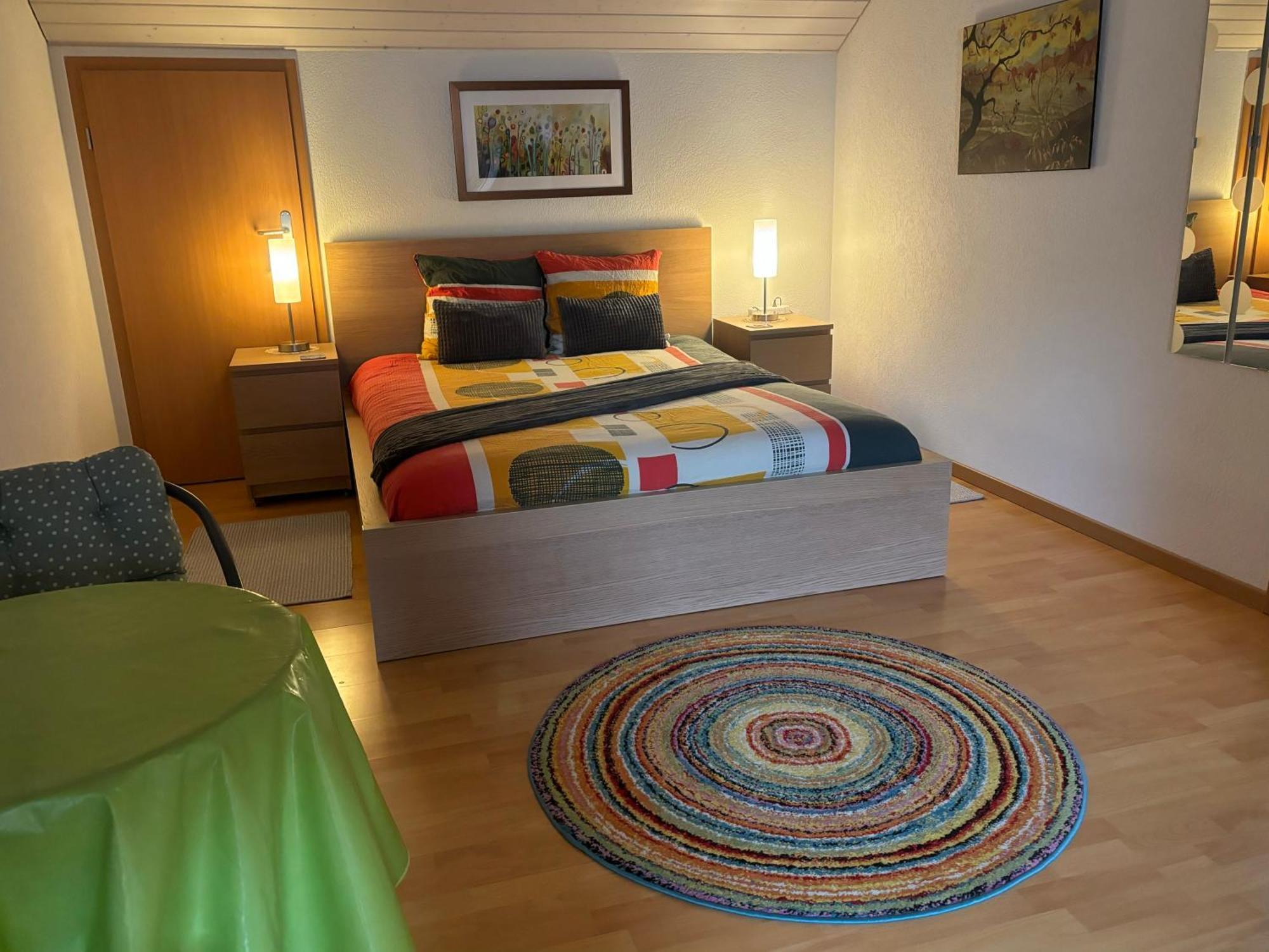Queen Guest Room Mont-sur-Rolle Eksteriør billede